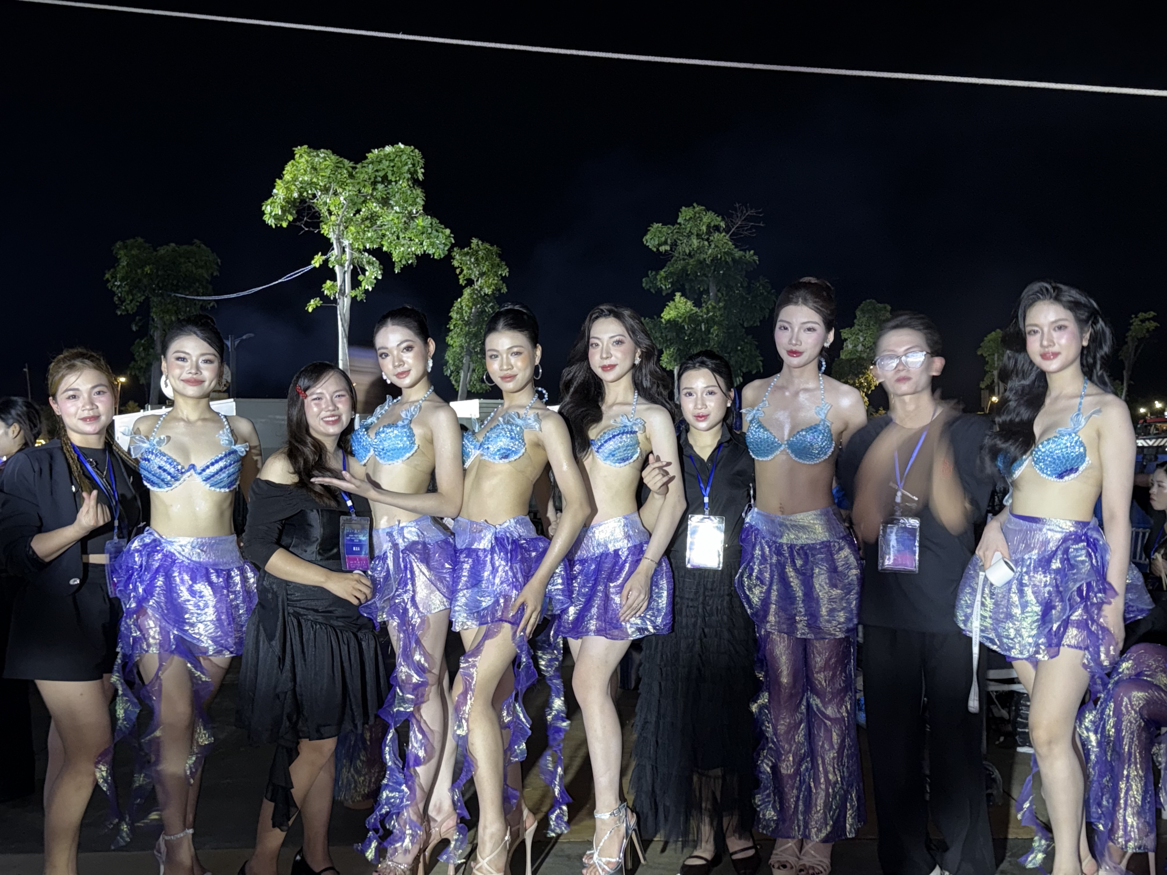 Party Glam 3
